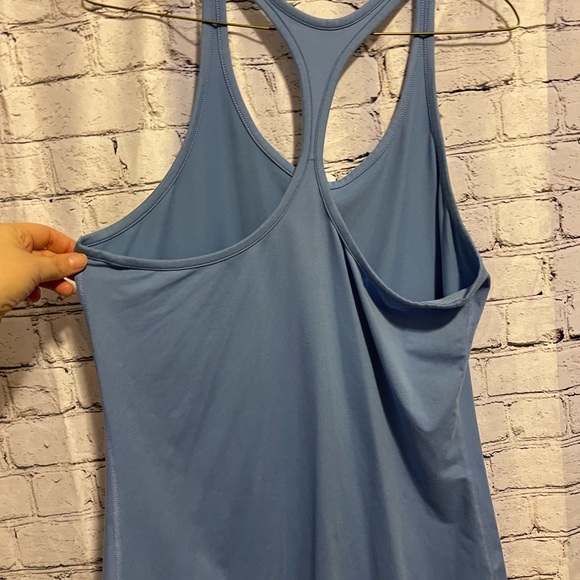 Nike tank top - Picture 3 of 3